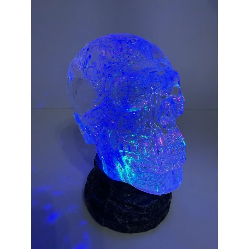 Halloween Crystal Skull LED Lighted Globe. Automatic Glitter Light Display Video